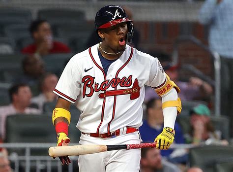 Ronald Acuña Jr. joins exclusive 40-40 club with 40th home run of the season for Braves